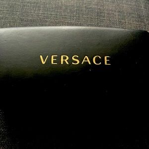 Versace sun glasses8/10 quality. not suitable for someone with a small head size